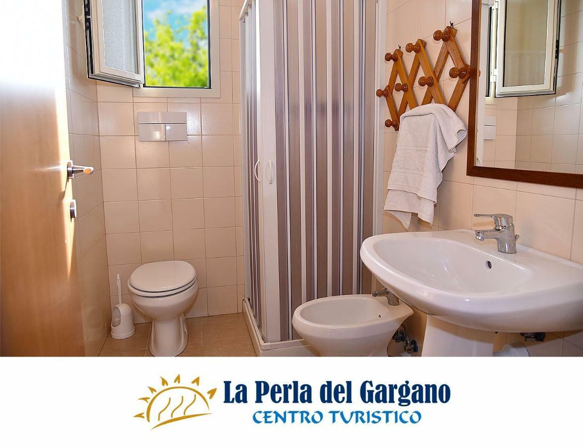 Centro Turistico La Perla Del Gargano Hotel Foce Varano Exterior foto